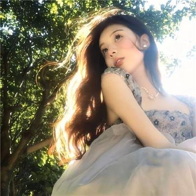 推手推车的男人
